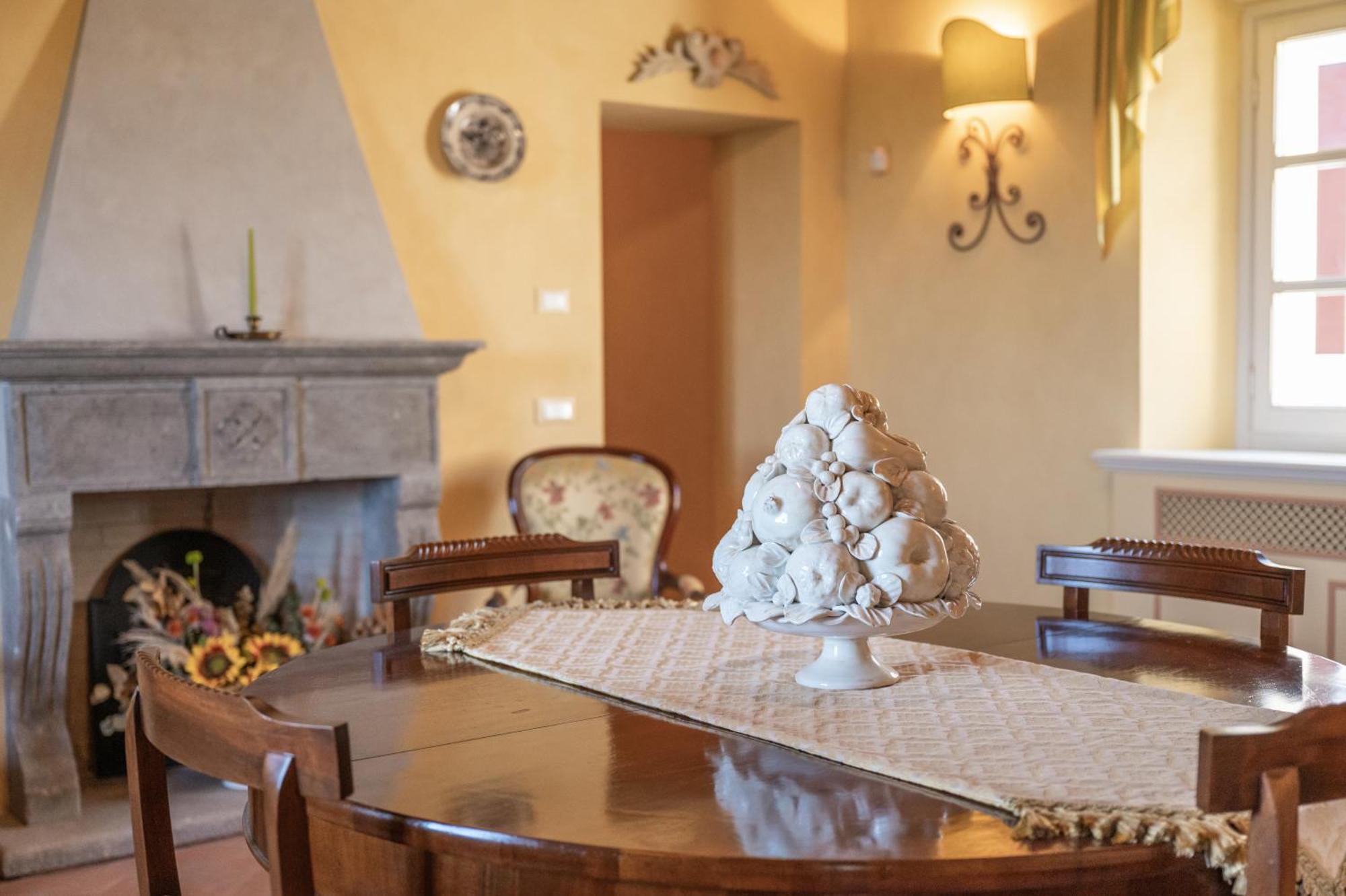 Bed and Breakfast Palazzo Del Poggiano Поджо-Берни Экстерьер фото